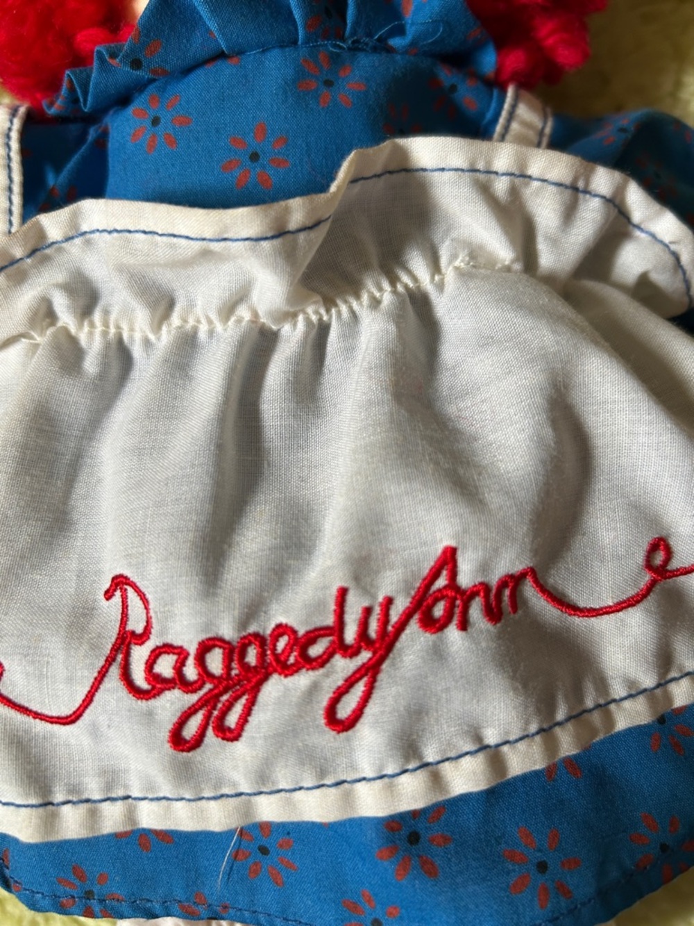 Raggedy Ann & Raggedy Andy Dolls - Picture 15 of 16